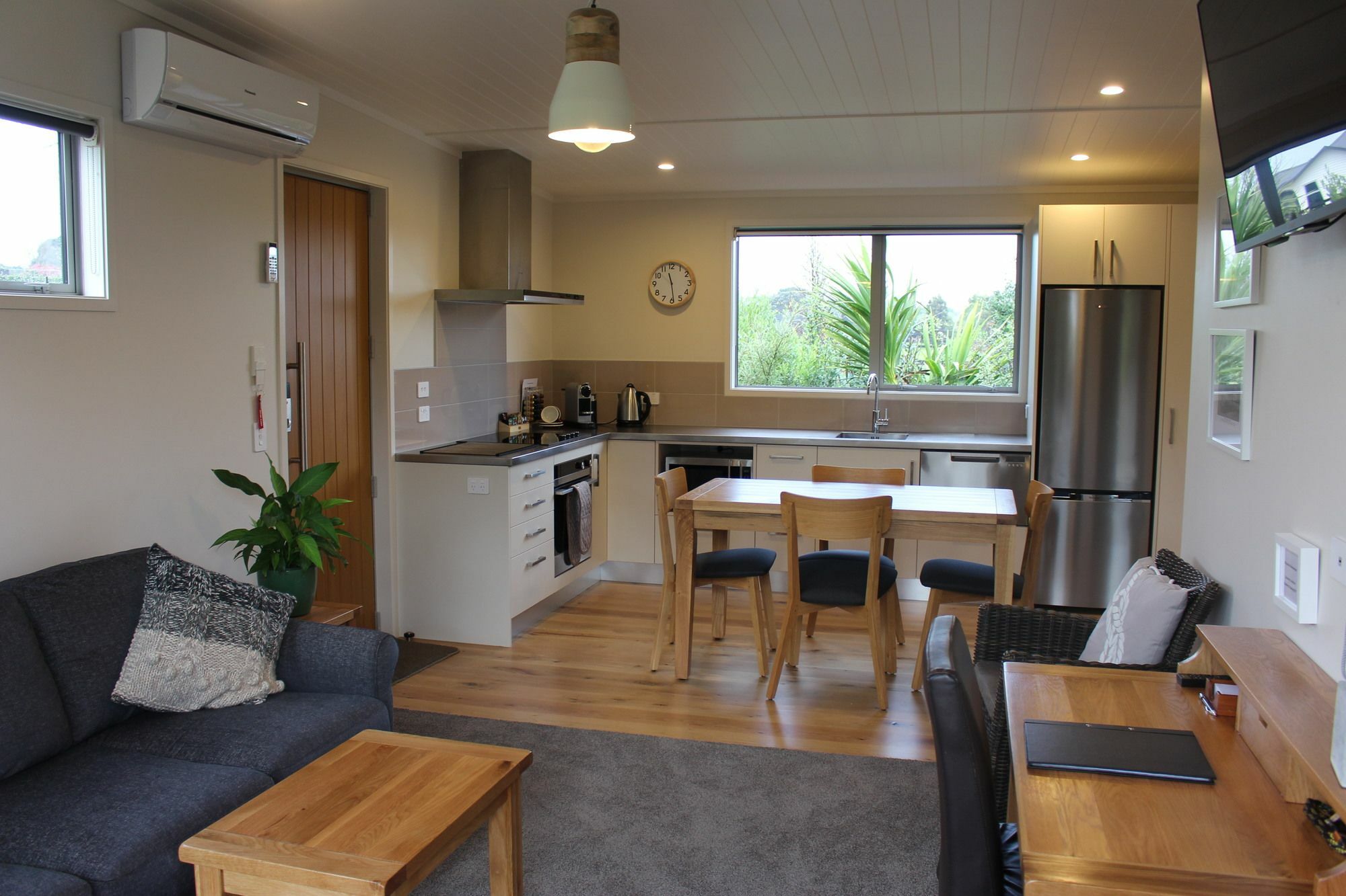 Aviator New Plymouth Exterior foto